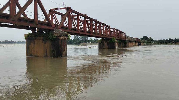 বিপদসীমার ২৩ সেন্টিমিটার ওপরে প্রবাহিত দুধকুমারের পানি