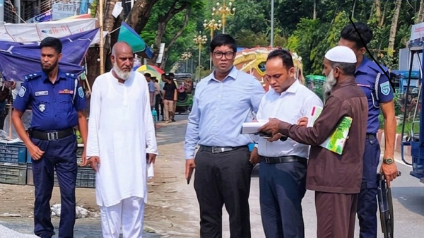 লালমনিরহাটে জেলা প্রশাসনের মোবাইল কোর্ট অভিযান