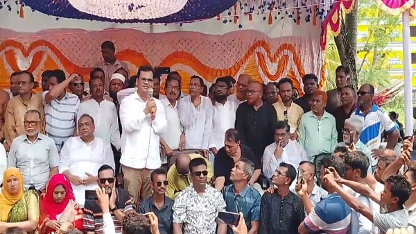 সাতক্ষীরা জেলা পরিষদের হাবিবুল ইসলাম হাবিবের দায়িত্ব গ্রহণ ও গণসংবর্ধনা অনুষ্ঠিত
