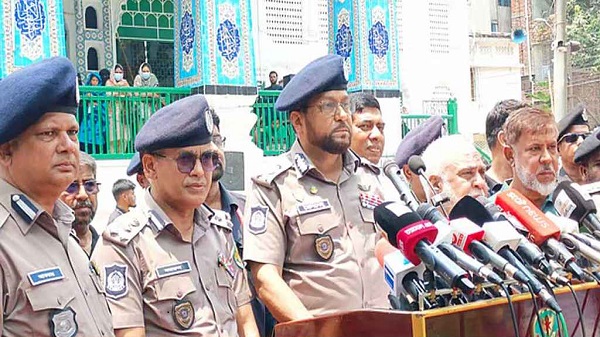 আ.লীগের পরিকল্পনা ভেস্তে দিয়েছি: ডিএমপি কমিশনার