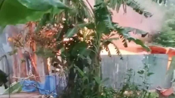 কিশোরীকে ধর্ষণ-হত্যার জেরে আসামিদের বাড়িতে আগুন, দগ্ধ হয়ে নিহত ৩
