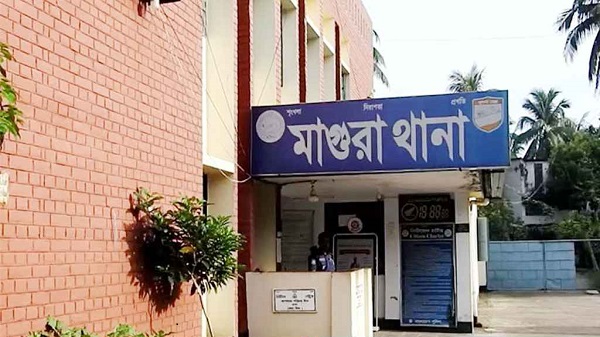 মারামারি দেখতে গিয়ে প্রাণ গেল বৃদ্ধের