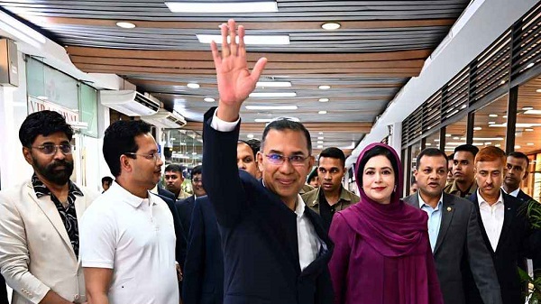 মালয়েশিয়ার পথে প্রধানমন্ত্রী তারেক রহমান