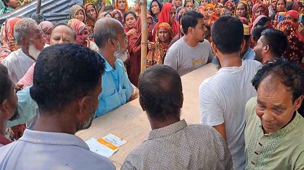 নিজ বাড়িতে পৌঁছেছে লেবাননে নিহত ২ বাংলাদেশির মরদেহ