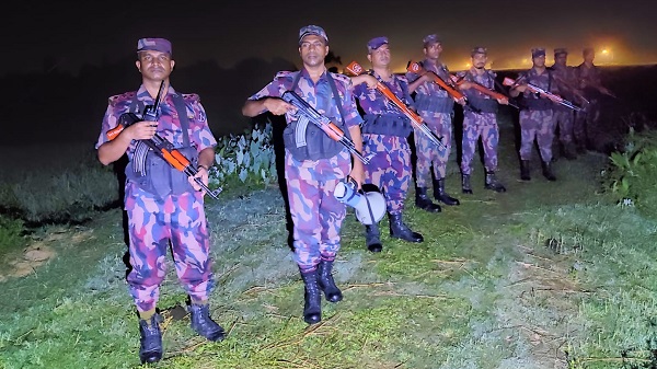 মোগলহাট সীমান্তে বিএসএফের ‘পুশইন’ চেষ্টা ব্যর্থ