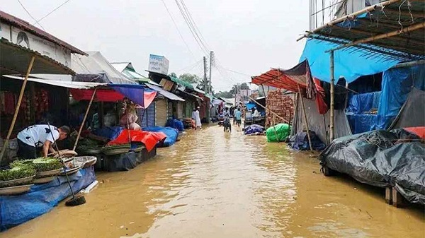 ভারী বৃষ্টিপাত ও পাহাড়ি ঢলে ৩ নদীর পানি বিপদসীমার ওপরে