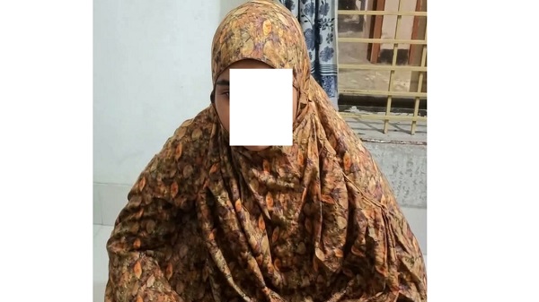 নওগাঁর রাণীনগরে ৫০০ গ্রাম গাঁজাসহ নারী মাদক ব্যবসায়ী আটক