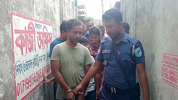 নিজ মেয়েকে লাগাতার ধর্ষণ বাবার, অতঃপর…