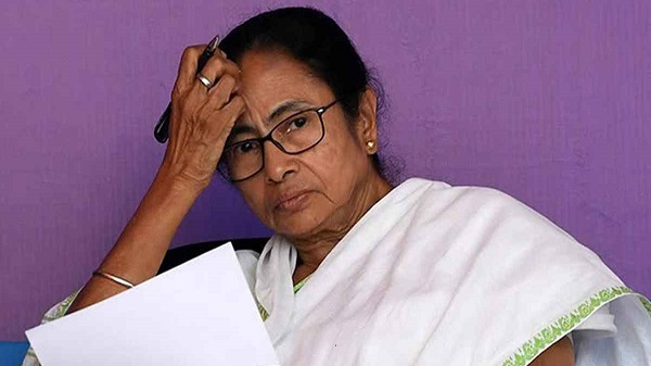 তৃণমূলের ৪৪০ কোটি রুপির ব্যাংক হিসাব জব্দ