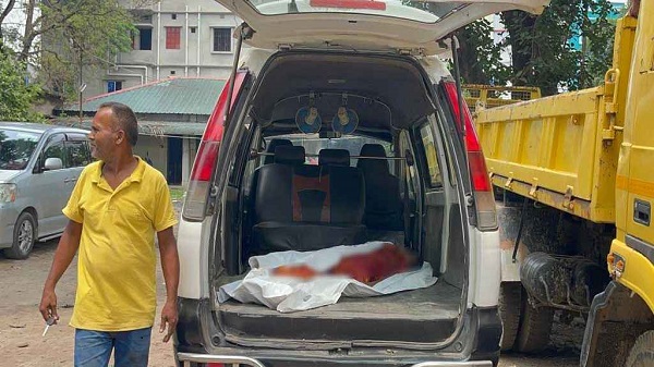 পরকীয়া প্রেমিকের সঙ্গে বেড়াতে গিয়ে নারীর রহস্যমৃত্যু
