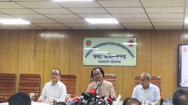 কালেমা লেখা পতাকা উত্তোলনের পেছনের পরিকল্পনা সরকার খতিয়ে দেখছে: জাহেদ উর রহমান
