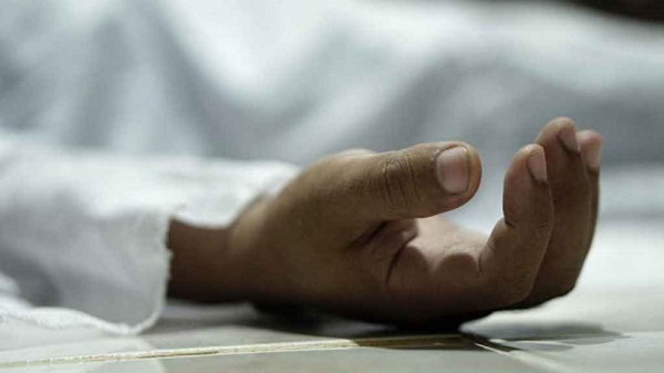 বাড়ি থেকে ডেকে নিয়ে যুবককে কুপিয়ে হত্যা