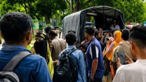 চট্টগ্রামে চুরির অভিযোগে যুবককে পিটিয়ে ও বৈদ্যুতিক শক দিয়ে হত্যা
