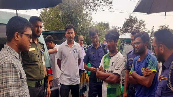 নেশাগ্রস্ত অবস্থায় আটক, মুরাদনগরে দুই মাদকসেবীর ভ্রাম্যমাণ আদালতে সাজা