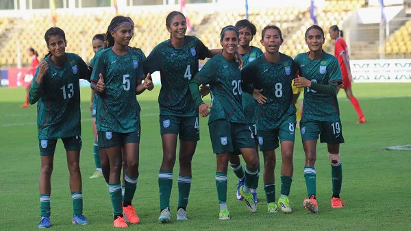 শেষ মুহূর্তের গোলে টানা তৃতীয়বার সাফের ফাইনালে বাংলাদেশ