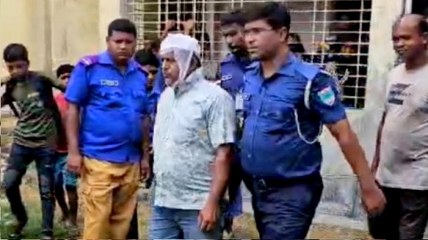 স্কুলছাত্রীকে হেনস্তার অভিযোগে আগরদাড়ীতে সহকারী শিক্ষক আটক, এলাকায় উত্তেজনা