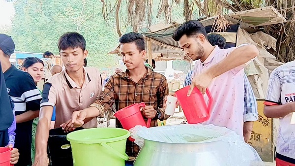 পঞ্চগড়ে তীব্র গরমে অতিষ্ঠ জনজীবন, স্বাস্থ্যঝুঁকিতে সাধারণ মানুষ