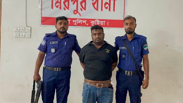 মিরপুরে মাদক সম্রাট জাহিদকে ধরতে গিয়ে পুলিশের ওপর হামলা
