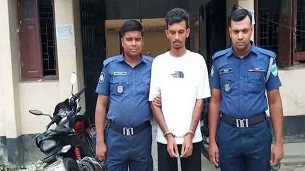জাইমা রহমানের ছবি দিয়ে ‘আপত্তিকর’ পোস্ট, যুবক গ্রেপ্তার