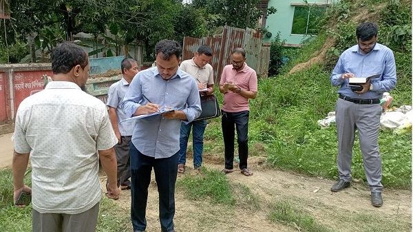 বান্দরবানে অবৈধ পাহাড় কাটার দায়ে মোবাইল কোর্টে ৫০ হাজার টাকা জরিমানা