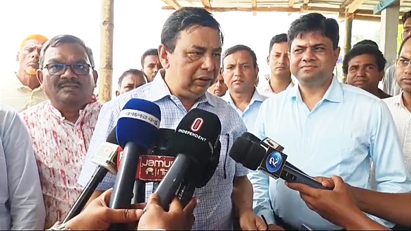 রাণমন্ত্রীর নির্দেশনায় মোগলহাট স্থলবন্দর পরিদর্শন, মন্ত্রণালয়ে জমা হবে পূর্ণাঙ্গ প্রতিবেদন