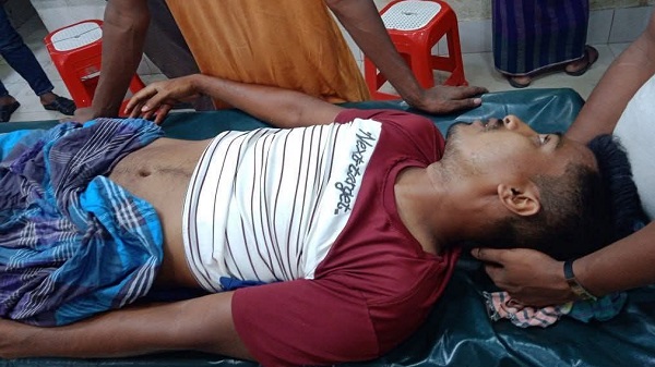 বেগমগঞ্জে সন্ত্রাসীদের গুলিতে যুবক আ’হ’ত