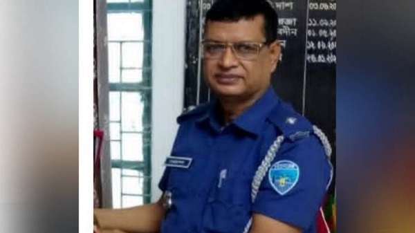হাতিয়ায় কিশোরীকে ধ’র্ষ’ণে’র অভিযোগে পুলিশ কর্মকর্তা ক্লোজড