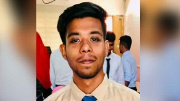 দুর্গন্ধে মিলল খোঁজ, দরজা ভেঙে ববি শিক্ষার্থীর ম’রদে’হ উদ্ধার