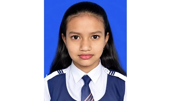 নেছারাবাদে সাংবাদিক কন্যা শ্রেয়সীর প্রাথমিক বৃত্তি অর্জন