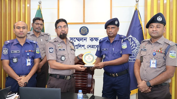 কলমাকান্দায় টানা তৃতীয়বার নেত্রকোণার শ্রেষ্ঠ এএসআই সহিদুল