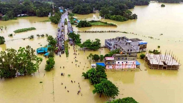সরকারি তৎপরতা অব্যাহত, কয়েকটি জেলায় বন্যা পরিস্থিতির উন্নতি