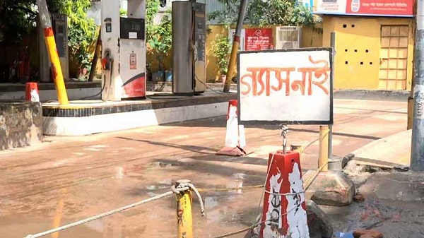 ঢাকায় সিএনজি ফিলিং স্টেশনে গ্যাস সংকট