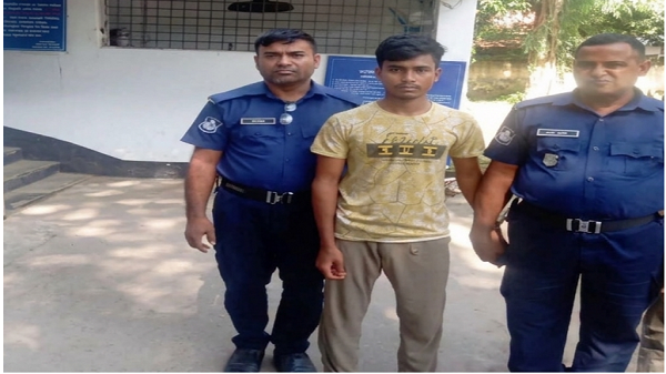 আত্রাইয়ে স্কুলছাত্রীকে ধ’র্ষ’ণ, প্রধান আসামি জাহিদ গ্রেপ্তার