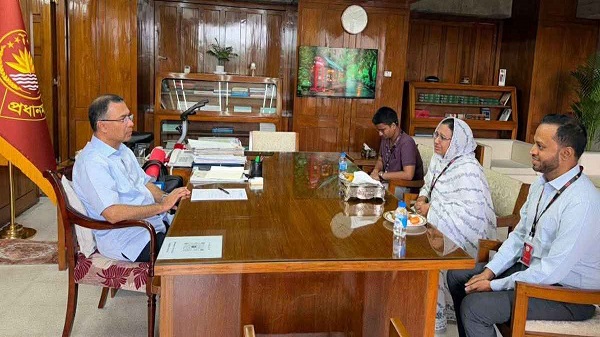 ক্যান্সারে আক্রান্ত জুলাই শহীদের ভাইকে চাকরির আশ্বাস প্রধানমন্ত্রীর