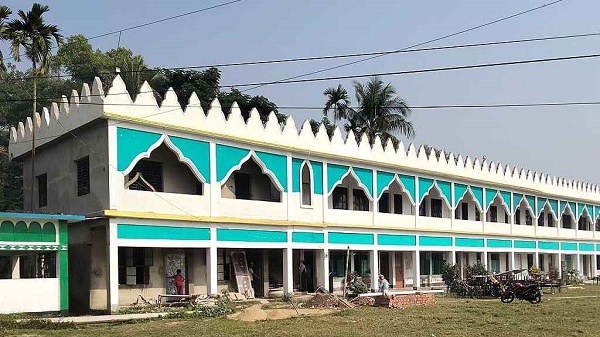 নকলে সহযোগিতার দায়ে দুই শিক্ষককে অব্যাহতি, এক ছাত্রী বহিষ্কার