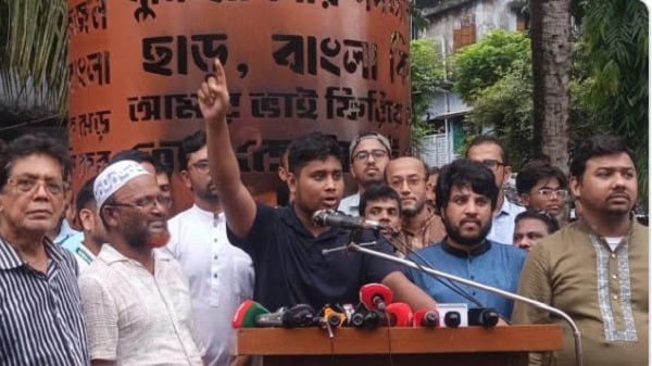 মিডিয়া মাফিয়াদের কাছে মাথানত নয়, জনগণের দোয়া পেলে সংসদে ১৬০ জন হবো: হাসনাত আবদুল্লাহ