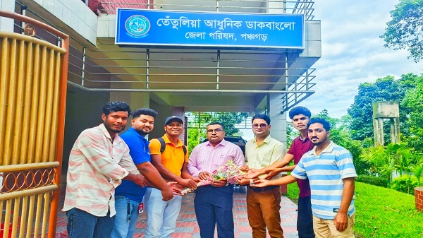 পঞ্চগড়ে দৈনিক ভোরের চেতনা’র সম্পাদক ও প্রকাশকের মতবিনিময় সভা অনুষ্ঠিত