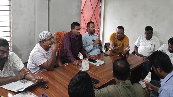 মিরপুর উপজেলা প্রেসক্লাবের মাসিক সভা অনুষ্ঠিত: সাংবাদিকতার মানোন্নয়ন ও বস্তুনিষ্ঠতার তাগিদ