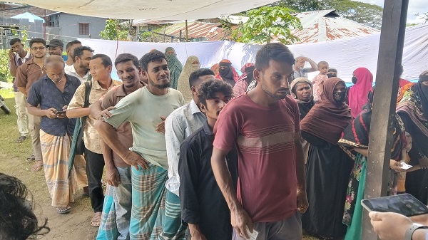 দীঘিনালায় ডি.এস.এফ’র মেডিকেল ক্যাম্পে বিনামূল্যে চিকিৎসা ও ওষুধ বিতরণ