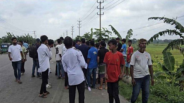 এইচএসসি পরীক্ষা দিয়ে বাড়ি ফেরা হলো না দুই ছাত্রের