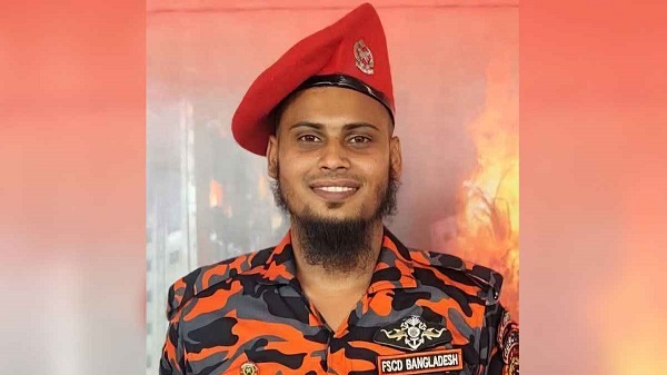 টানা ৮ ঘণ্টা অভিযানের পর ফায়ার সার্ভিসের ডুবুরি সাদিকের মরদেহ উদ্ধার
