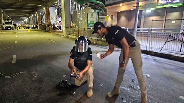মতিঝিলে মেট্রোর নিচে পাতা ছিল শক্তিশালী বোমা, যা বলছে পুলিশ